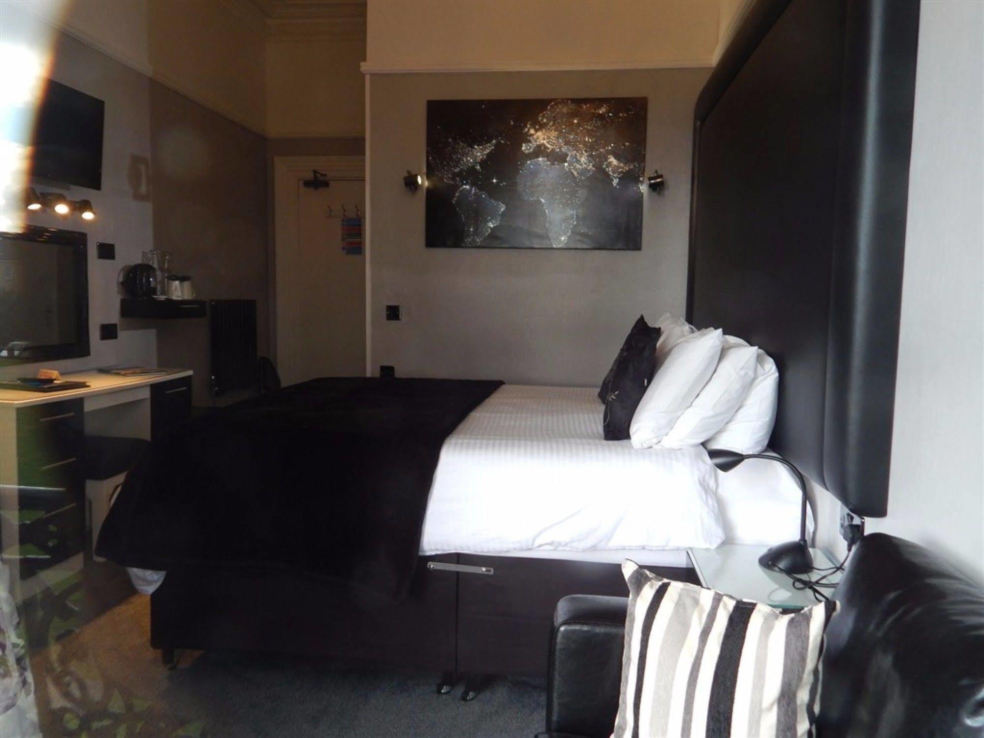 3 Norfolk Square Hotel Great Yarmouth Ngoại thất bức ảnh